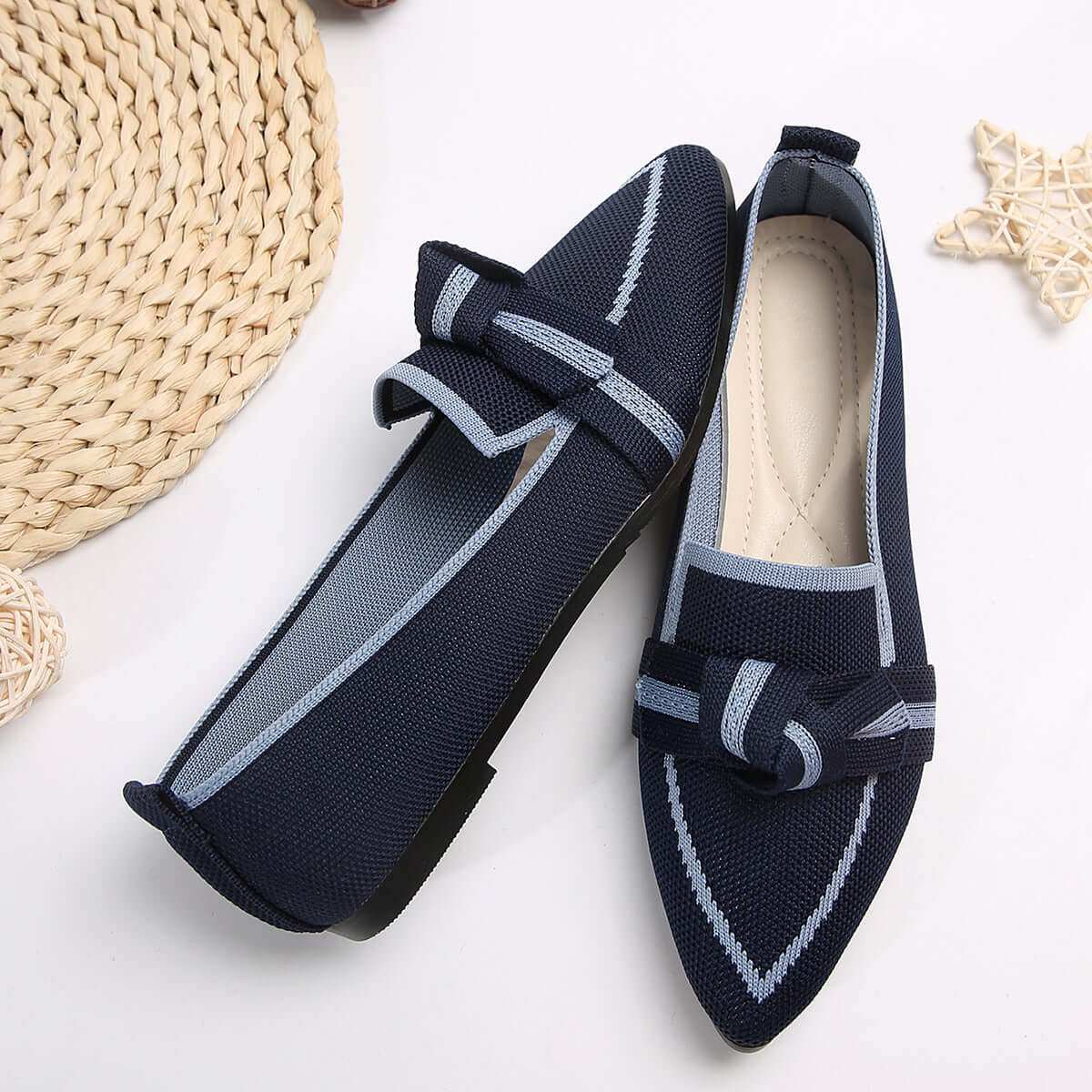 Bow Contrast Trim Point Toe LoafersThe Bow Contrast Trim Point Toe Loafers are a must-have for any fashion-forward individual. Made from high-quality polyester, these flats boast unparalleled comfort ShoesPlush Fashion ShopPlush Fashion ShopBow Contrast Trim Point Toe Loafers